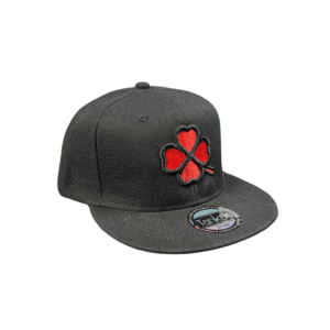 BG06-GORRA RECTA-JC HATS TREBOL-BROCHE AJUSTABLE-COLOR NEGRA
