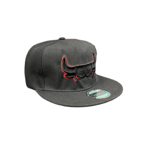 BG02-GORRA CHICAGO BULLS-BROCHE AJUSTABLE-COLOR NEGRO-PLANA