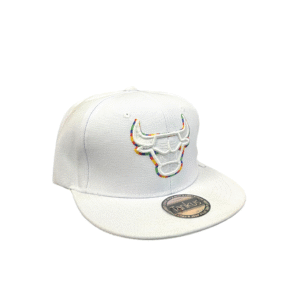 BG03-GORRA CHICAGO BULLS-BROCHE AJUSTABLE-COLOR NEGRO-PLANA