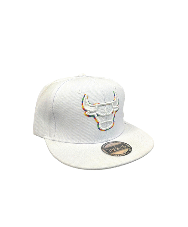 BG03-GORRA CHICAGO BULLS-BROCHE AJUSTABLE-COLOR NEGRO-PLANA