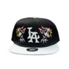 BG15-GORRA DE L.A-SNAPBACK-BROCHE AJUSTABLE-COLOR NEGRO/BLANCO-STREETWEAR