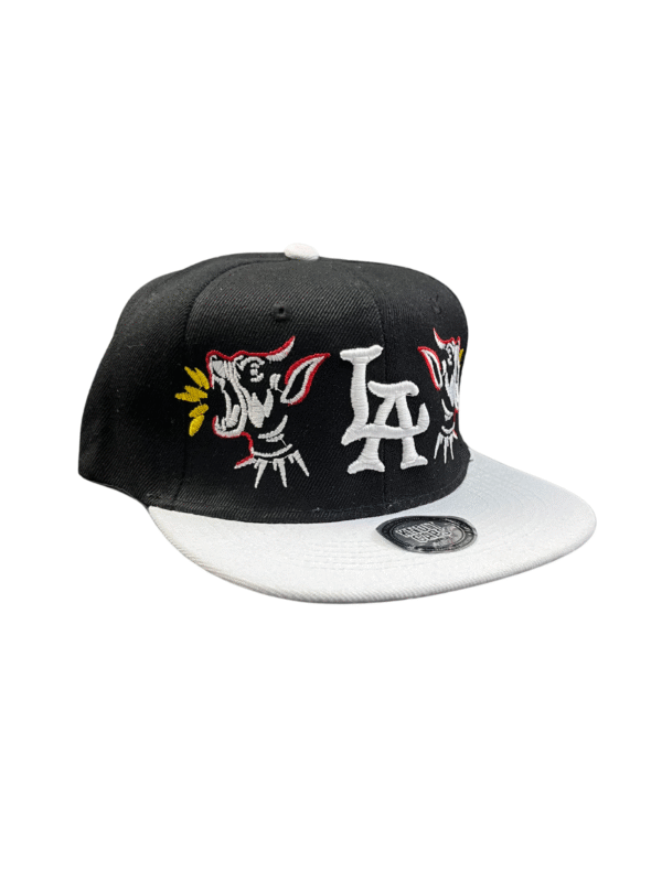 BG15-GORRA DE L.A-SNAPBACK-BROCHE AJUSTABLE-COLOR NEGRO/BLANCO-STREETWEAR