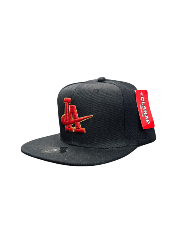 BG16-GORRA DE L.A-SNAPBACK-BROCHE AJUSTABLE-COLOR NEGRO-STREETWEAR
