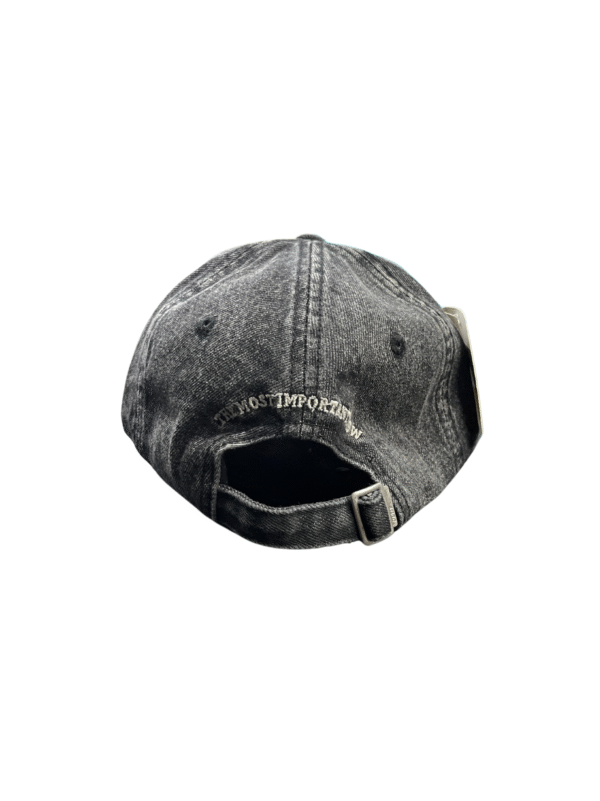 AB001-GORRA BORDADO "N"-DAD HAT-BROCHE METALICO-COLOR DESLAVADO NEGRO-STREETWEAR