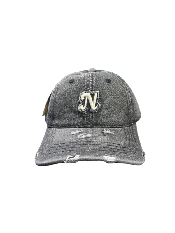 AB001-GORRA BORDADO "N"-DAD HAT-BROCHE METALICO-COLOR DESLAVADO NEGRO-STREETWEAR