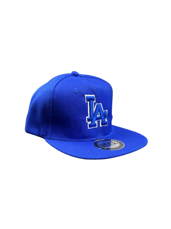 BG18-GORRA DE L.A-SNAPBACK-BROCHE AJUSTABLE-COLOR AZUL REY-STREETWEAR